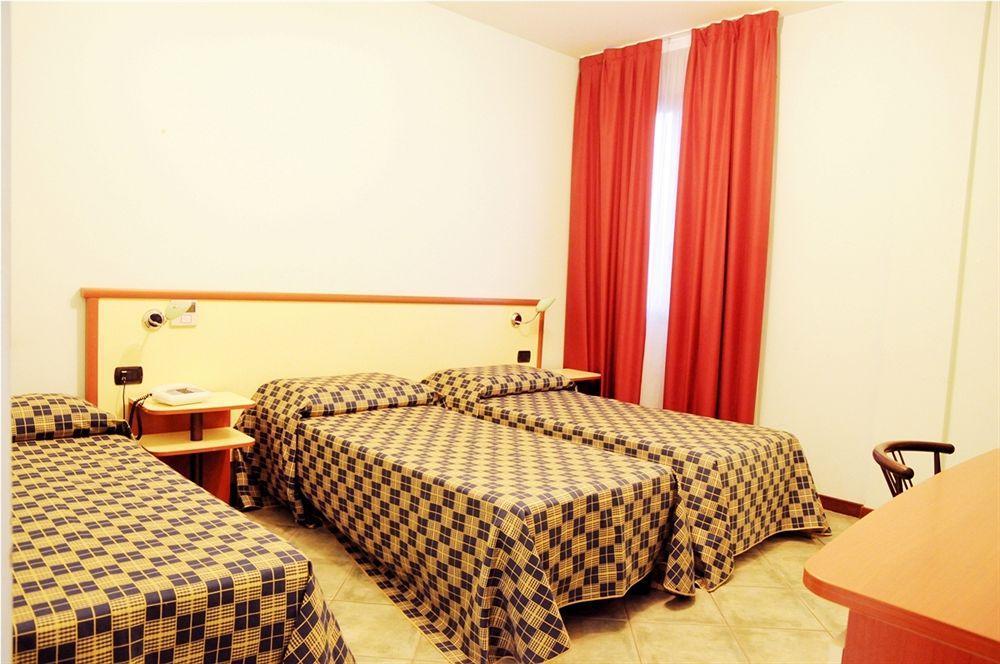 Hotel Miramare Garzia Marinella di Selinunte Exteriör bild